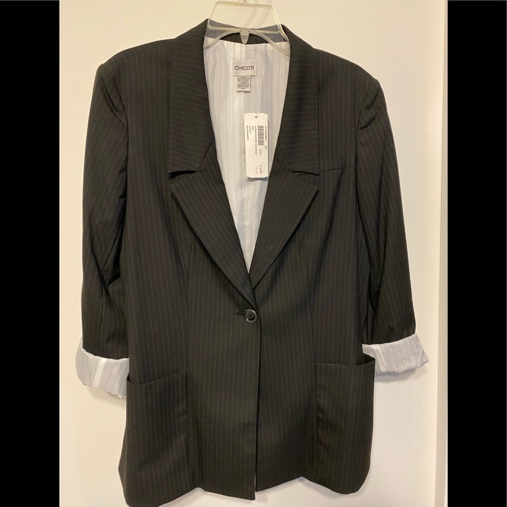 Chico ladies blazer sz 1